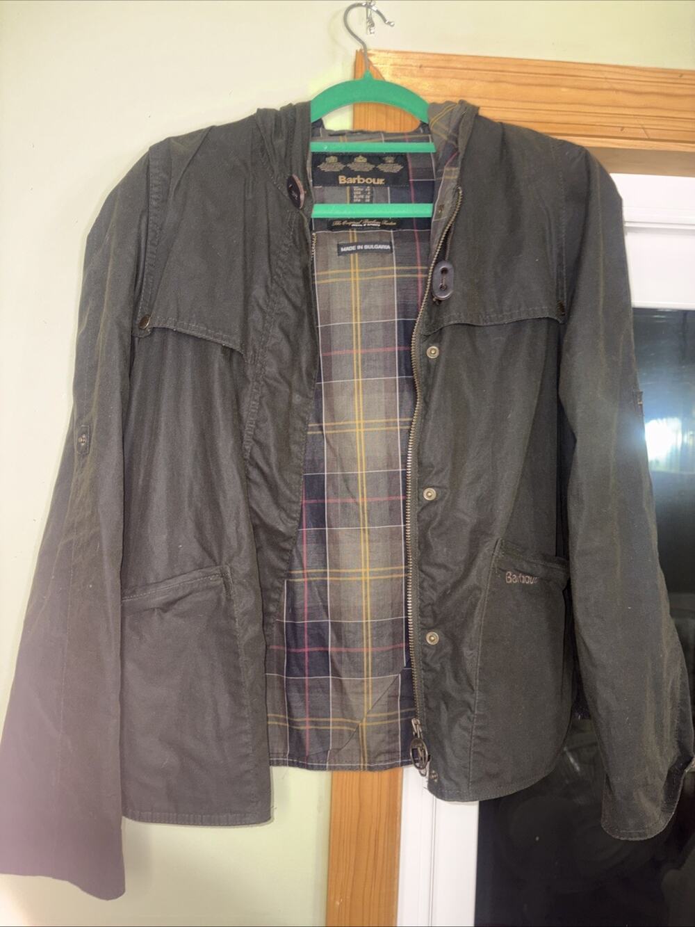 Women's Barbour Waxed Jacket Olive Green Size US 4 - Classic Tartan Lining